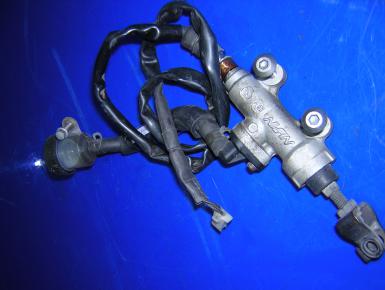 Задний тормозной цилиндр, Honda, CBR 900 RR / 929 RR (SC44), 2001, 0, 0