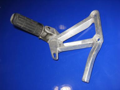 Кронштейн подножки пассажира левый, Yamaha, FZS 600 Fazer, 2001, 0, 0