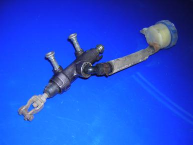 Задний тормозной цилиндр, Kawasaki, ZX 4 (ZX400) ZX400G, 1988, 0, 0