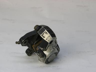 Суппорт Задний, Suzuki, GSX R 750 WS, 1995, 0, 0