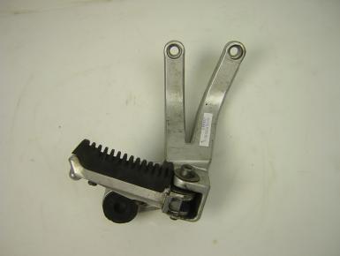 Кронштейн подножки пассажира правый, Suzuki, RF 900 R, 1996, 0, 0