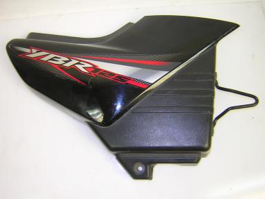 Накладка пластиковая правая, Yamaha, YBR 125, 2009, 0, 0
