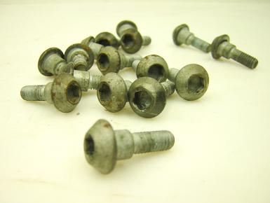 болты крепления тормозного диска, Yamaha, YZF R6, 2000, 0, 0