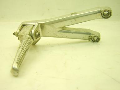 Кронштейн подножки пассажира левый, Yamaha, YZF R6, 2000, 0, 0