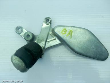 Кронштейн подножки водителя левый, Yamaha, YZF 1000 R Thunderace, 1997, 0, 0