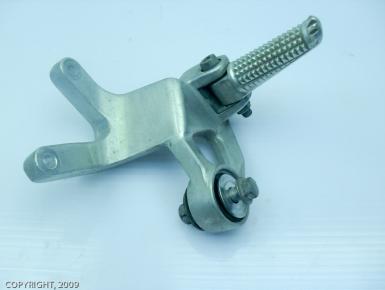 Кронштейн подножки пассажира правый, Yamaha, YZF 1000 R Thunderace, 1997, 0, 0