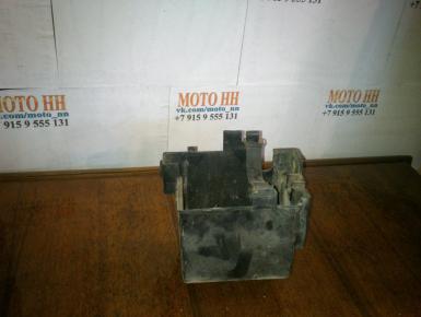 Крышка АКБ, Yamaha, FZR 1000, 1989, 0, 0