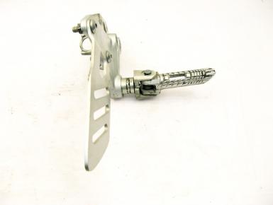 Кронштейн подножки водителя правый, Suzuki, GSX R 750, 2007, 0, 0