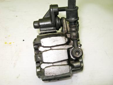 Суппорт Правый передний, Honda, VT 250 F, 1996, 0, 0