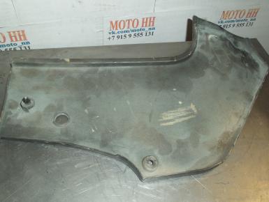 Накладка пластиковая левая, Kawasaki, GPZ 400, 1990, 0, 0