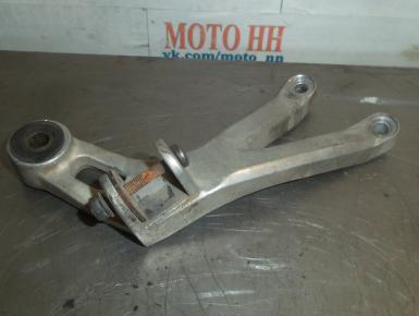 Кронштейн подножки пассажира правый, Yamaha, YZF R6, 2000, 0, 0