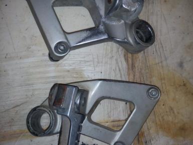 Кронштейн подножки пассажира левый и правый (комплект), Kawasaki, ZZR 400, 1994, 0, 0