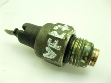 Датчик включения вентилятора, Honda, VFR 750 F, 1994, 0, 0