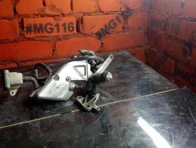 Кронштейн подножки водителя правый, Suzuki, RF 900 R, 1996, 0, 0