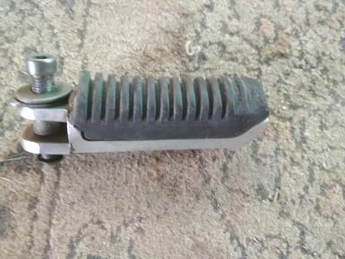 Подножка (упор) пассажира правая, Suzuki, GSF 250 Bandit, 1992, 0, 0