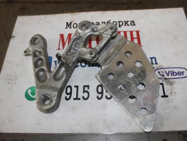 Кронштейн подножки водителя правый, Honda, CBR 900 RR (SC28), 1993, 0, 0