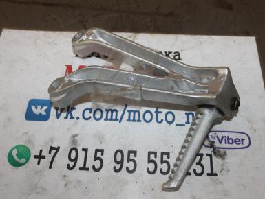 Кронштейн подножки пассажира левый, Honda, CBR 900 RR, 1997, 0, 0