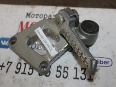 Кронштейн подножки пассажира правый, Kawasaki, ZZR 400, 1995, 0, 0