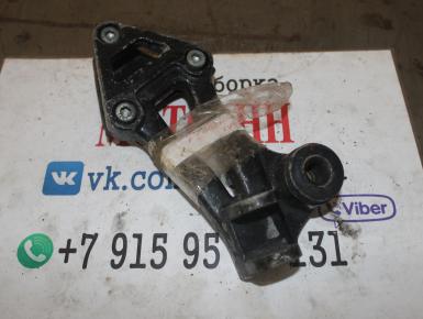 Кронштейн подножки пассажира правый, Kawasaki, ZZR 1100, 1990, 0, 0