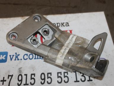 Кронштейн подножки пассажира левый, Suzuki, RF 400, 2000, 0, 0