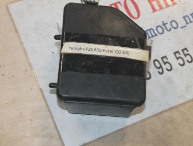 Бардачок (корпус), Yamaha, FZS 600 Fazer, 2002, 0, 0