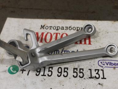Кронштейн подножки пассажира правый, Suzuki, GSX R 750, 2005, 0, 0