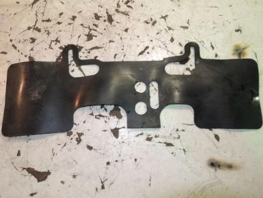 Пластиковая деталь над двигателем, Yamaha, FZ 6 R, 2009, 0, 0