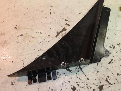 Пластиковая деталь над двигателем, Yamaha, FZ 6 R, 2009, 0, 0