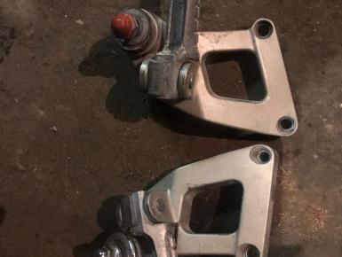 Кронштейн подножки пассажира левый и правый (комплект), Kawasaki, ZZR 400, 1995, 0, 0