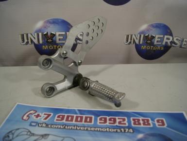 Кронштейн подножки водителя левый, Suzuki, GSX R 600, 2005, 0, 0