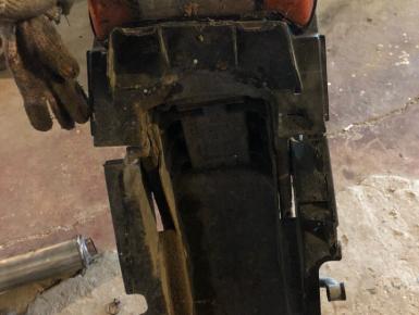 Пластик под сиденьем, Honda, VFR 400, 1989, 0, 0