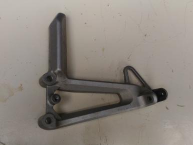 Кронштейн подножки пассажира левый, Honda, CBR 600 F4, 1999, 0, 0
