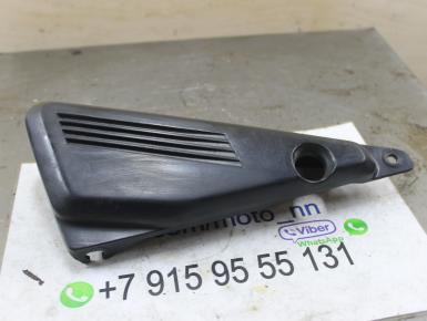 Накладка пластиковая левая, Yamaha, FZ 400, 1997, 0, 0