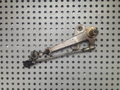 Кронштейн подножки водителя левый, Suzuki, GSX R 600, 1999, 0, 0