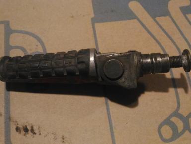 Подножка (упор) водителя правая, Kawasaki, ZZR 400, 1992, 0, 0