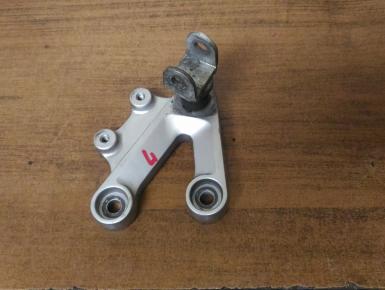Кронштейн подножки водителя левый, Suzuki, GSX R 1000, 2005, 0, 0