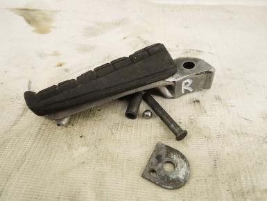 Кронштейн подножки пассажира левый и правый (комплект), Yamaha, TDM 850, 1993, 0, 0