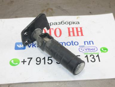 Кронштейн подножки пассажира левый, Yamaha, XVS 1100 Drag Star, 1999, 0, 0