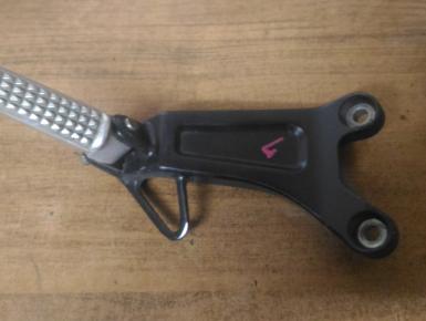 Кронштейн подножки пассажира левый, Honda, CBR 900 RR / 919 RR (SC33), 1998, 0, 0