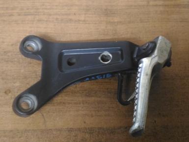 Кронштейн подножки пассажира правый, Honda, CBR 900 RR / 919 RR (SC33), 1998, 0, 0