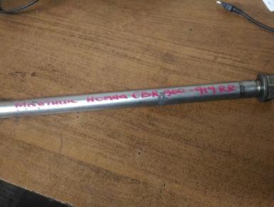 Ось маятника в сборе, Honda, CBR 900 RR / 919 RR (SC33), 1998, 0, 0