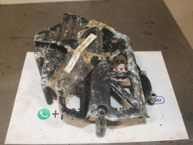 Крышка звезды ведущей Левая, Suzuki, GSX R 400, 1987, 0, 0