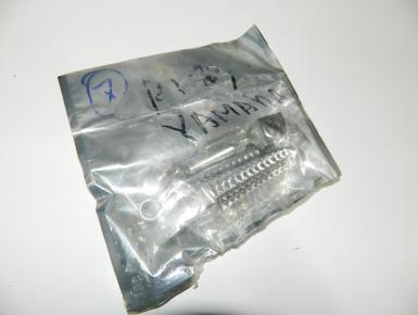 Подножка (упор) водителя (левая и правая), Yamaha, YZF R6, 2000, 0, 0