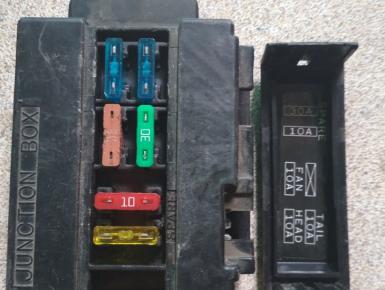 Блок предохранителей, Kawasaki, ZZR 400, 1992, 0, 0