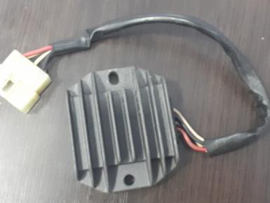 Регулятор напряжения, Yamaha, SR 400, 2002, 0, 0