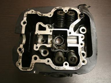 Головка блока цилиндров Передняя (Front), Suzuki, VZ 400 Desperado, 1997, 0, 0