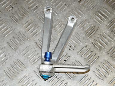 Кронштейн подножки пассажира левый, Yamaha, YZF R1, 2001, 0, 0