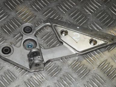 Кронштейн подножки водителя левый, Yamaha, FZ 6, 2004, 0, 0