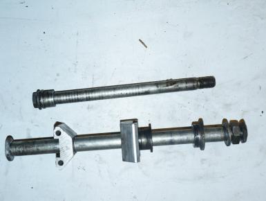 Ось заднего колеса в сборе, Yamaha, FZR 400, 1990, 0, 0