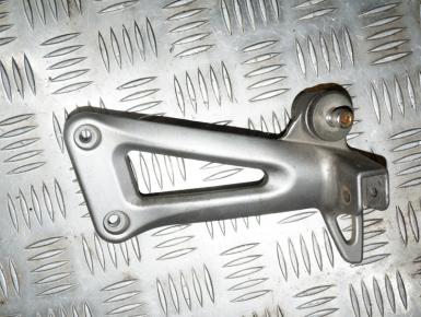 Кронштейн подножки пассажира правый, Suzuki, GSF 250 Bandit, 1995, 0, 0